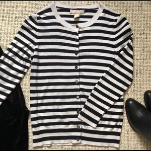 💖2/$20💖 Banana Republic Cardigan